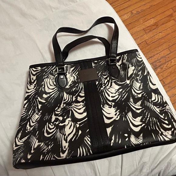 LAMB Gwen Stefani - black and white pattern tote bag - USED - Picture 2 of 8